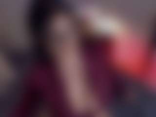 Evaa's Live Sex Cam Show