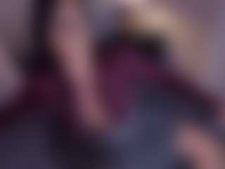 Evaa's Live Sex Cam Show