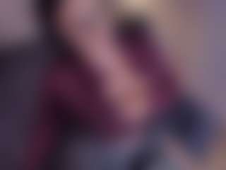 Evaa's Live Sex Cam Show