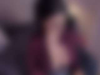 Evaa's Live Sex Cam Show