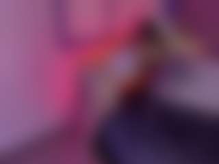 Evaa's Live Sex Cam Show