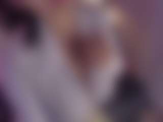 Evaa's Live Sex Cam Show