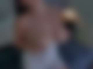 Evaa's Live Sex Cam Show