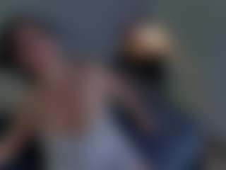 Evaa's Live Sex Cam Show