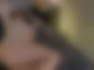 Evaa's Live Sex Cam Show