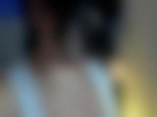 Live cam show with Evaa - Brown Hair on AdultVida.com