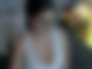 Evaa's Live Sex Cam Show