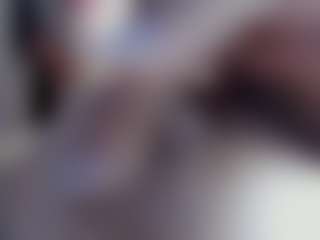 Evaa's Live Sex Cam Show