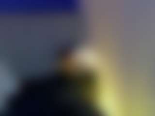 Evaa's Live Sex Cam Show