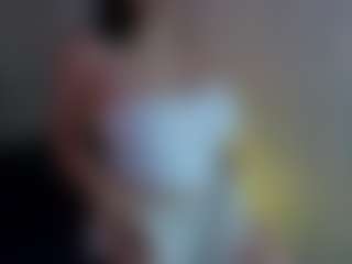 Evaa's Live Sex Cam Show