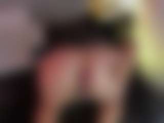 Evaa's Live Sex Cam Show