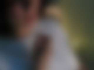 Evaa's Live Sex Cam Show