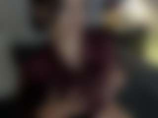 Evaa's Live Sex Cam Show