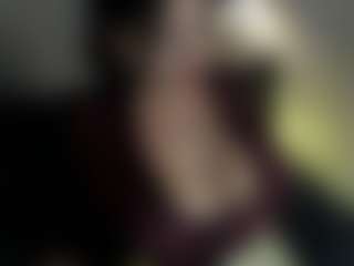 Evaa's Live Sex Cam Show