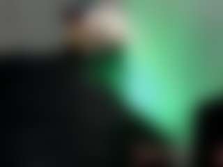 Evaa's Live Sex Cam Show