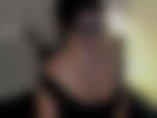 Evaa's Live Sex Cam Show