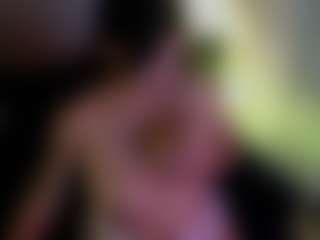 Evaa's Live Sex Cam Show