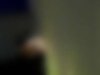 Evaa's Live Sex Cam Show
