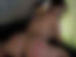 Evaa's Live Sex Cam Show