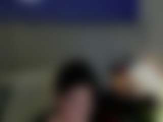 Evaa's Live Sex Cam Show