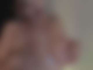 Live cam show with Evaa - Public Latina on Camsoda | colombia