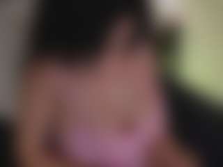 Evaa's Live Sex Cam Show