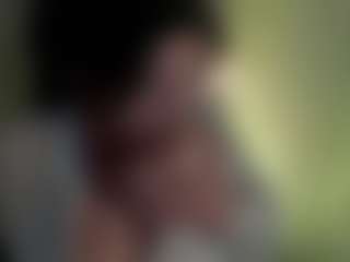 Evaa's Live Sex Cam Show
