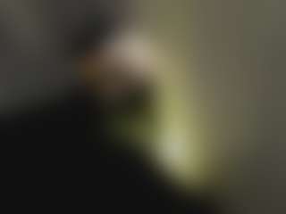 Evaa's Live Sex Cam Show