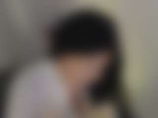 Evaa's Live Sex Cam Show
