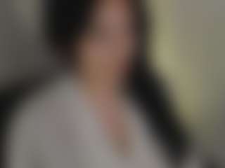 Evaa's Live Sex Cam Show