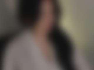 Evaa's Live Sex Cam Show