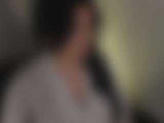 Evaa's Live Sex Cam Show