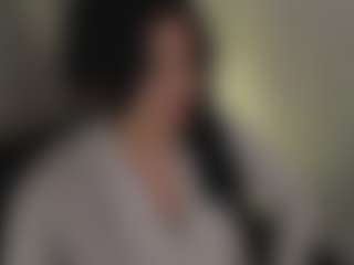 Evaa's Live Sex Cam Show