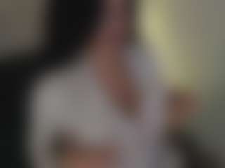 Evaa's Live Sex Cam Show