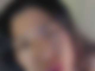 Evaa's Live Sex Cam Show