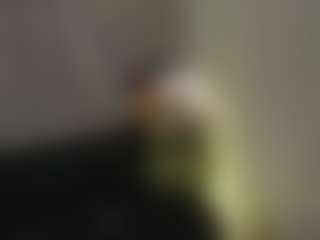Evaa's Live Sex Cam Show