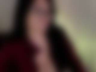 Evaa's Live Sex Cam Show