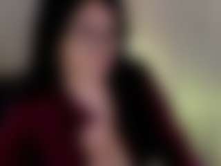 Evaa's Live Sex Cam Show