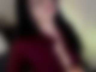 Evaa's Live Sex Cam Show