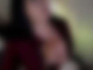Evaa's Live Sex Cam Show