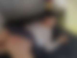 Evaa's Live Sex Cam Show