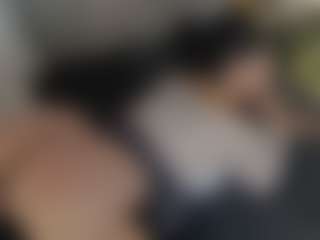 Evaa's Live Sex Cam Show