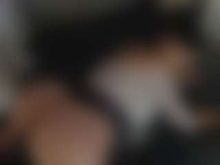 Evaa's Live Sex Cam Show