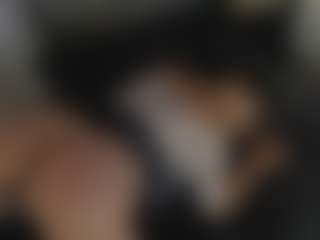 Evaa's Live Sex Cam Show