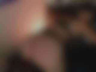 Evaa's Live Sex Cam Show