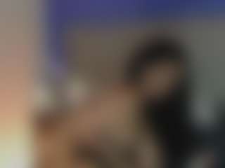 Evaa's Live Sex Cam Show