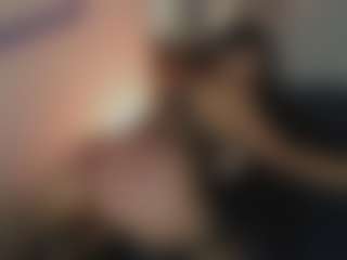 Evaa's Live Sex Cam Show
