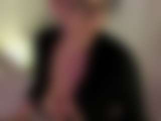 Live cam show with Evaa - Latina on parknlotfishbdy | colombia