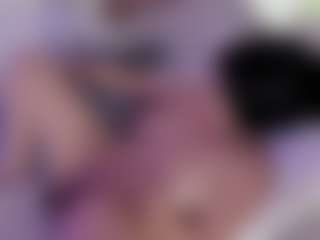Evaa's Live Sex Cam Show