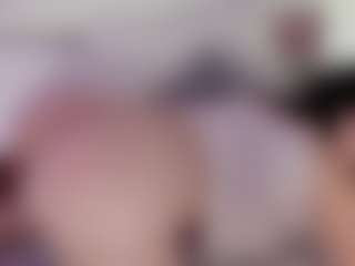 Evaa's Live Sex Cam Show